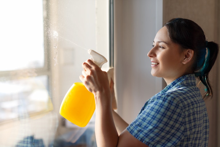 A Guide to Cleaning Your Student Living Space